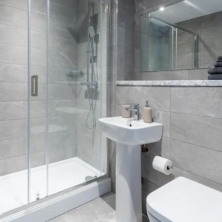 Appartement Modern 2br Apt In Salford For Up To 4 Guests! Manchester