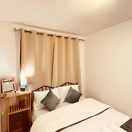 Ever United Guest house *