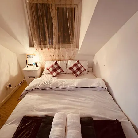 Ever United Guest house