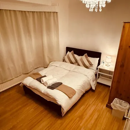 Ever United Guest house Manchester