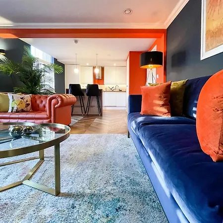 Hébergement de vacances Experience The Delight Of This Beautiful 4 Bedrooms 8 Manchester