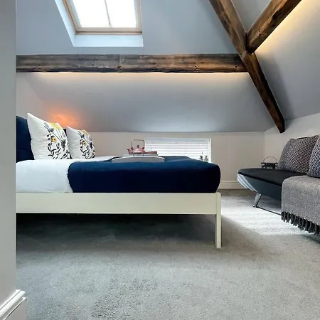 Experience The Delight Of This Beautiful 4 Bedrooms 8 Hébergement de vacances