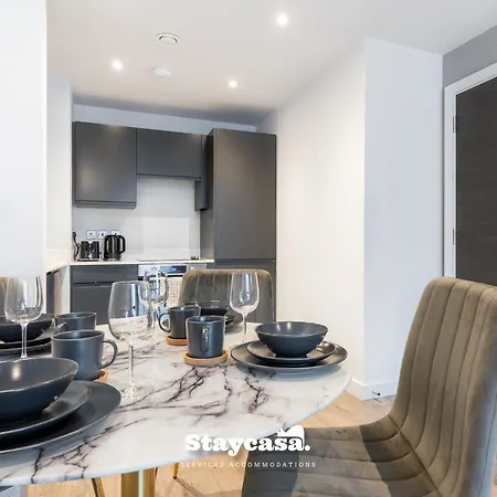 Stylish 2br In Salford - Sleeps 4! Apartment *