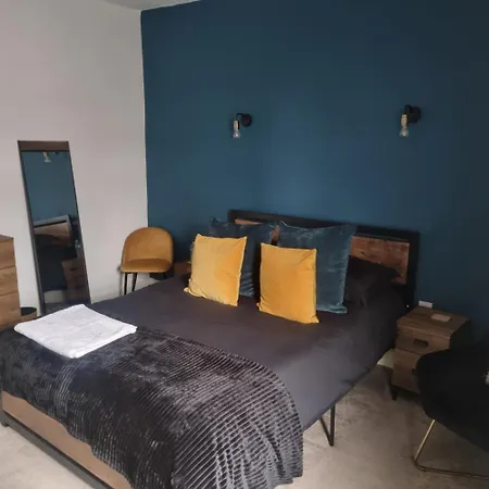 Seychelles Resident * Manchester