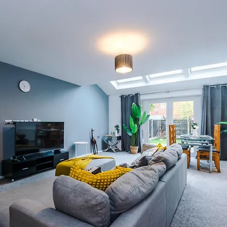 3br-sleeps6-garden-bbq-freeparking-pets