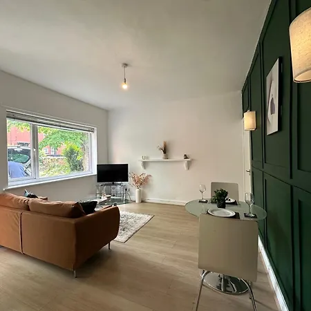 Apartamento Beautiful Awaits Your Short Term Manchester
