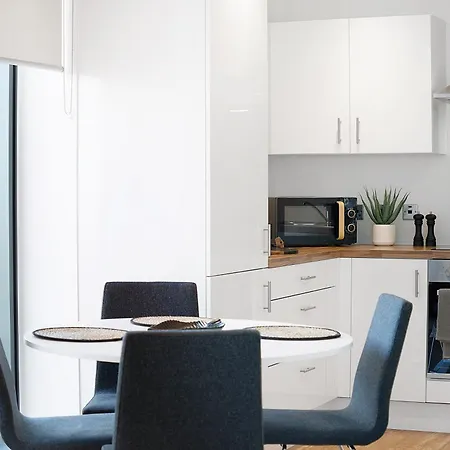 Apartment Luxury 2br In Media Manchester