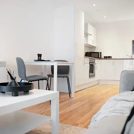 Apartmán New! 1br In Media Free Wifi Manchester