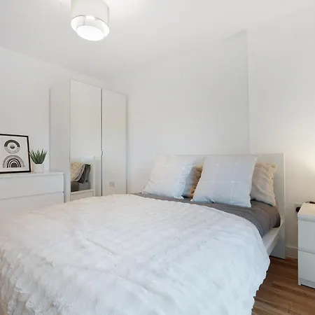 New! 1br In Media Free Wifi *