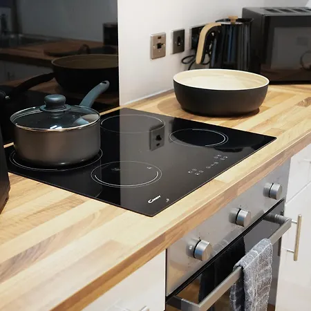 New! 1br In Media Free Wifi Manchester