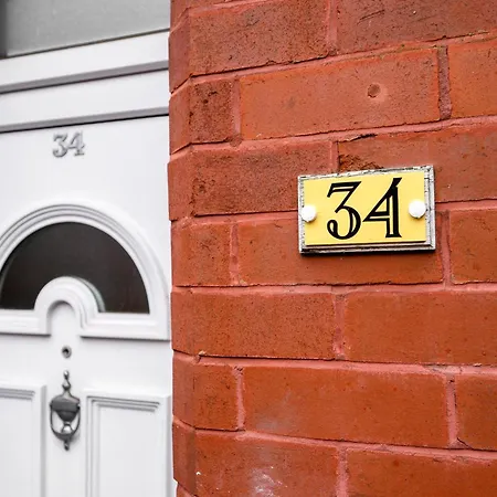 Serviced - The Cosy Quarter Apartment Manchester