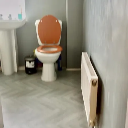4 Bed House Free Street Parking Hébergement de vacances Manchester