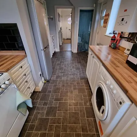 度假居 3 Bed Spacious House With Parking