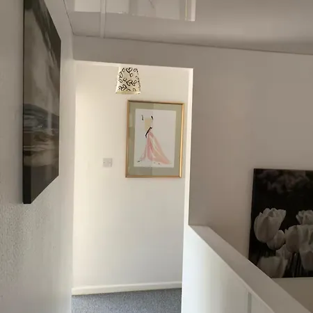 5 Bedrm Hse! Ev! & Nr Citycentre! Holiday home