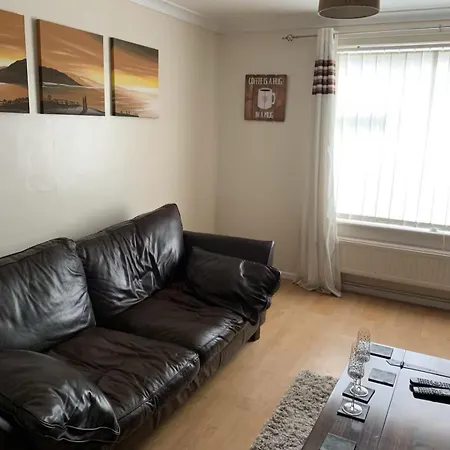 5 Bedrm Hse! Ev! & Nr Citycentre! Mánchester