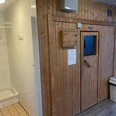 Cosy 2 Bed Apt, Nr Salford Quays *