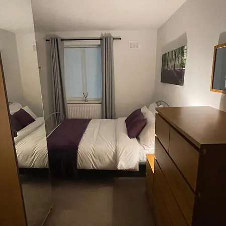 Apartment Cosy 2 Bed Apt, Nr Salford Quays