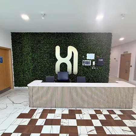 Mediacity One Bedroom Skyline Flat *