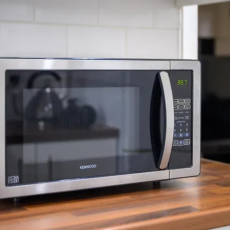 Stylish 3-bed Close To Mcr Centre For 8 Guests Дом отдыха *