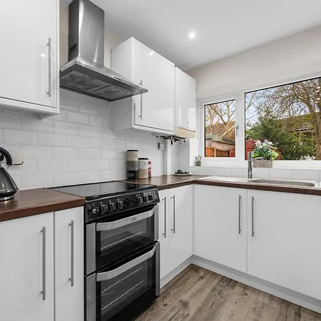 Vakantiehuis Stylish 3-bed Close To Mcr Centre For 8 Guests Manchester