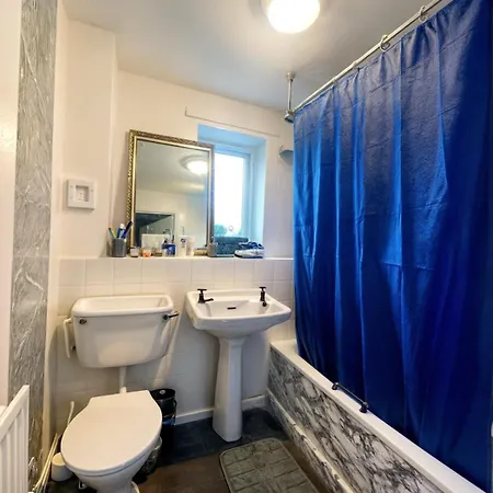1br Gem Near Downtown Hotspots *