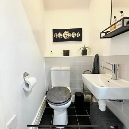 Jessup Worsley Village Manchester