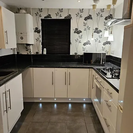 Appartement In Salford, *