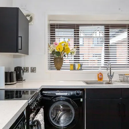 Guestready - One Perfect In Salford - No Wifi * Manchester
