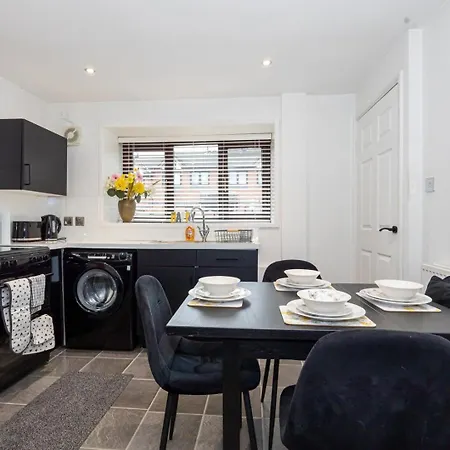 Guestready - One Perfect In Salford - No Wifi アパート *