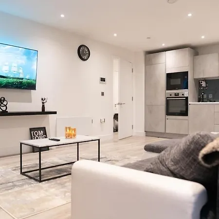 アパート Luxury 2 Bed Penthouse With Stunning Views In Centre *