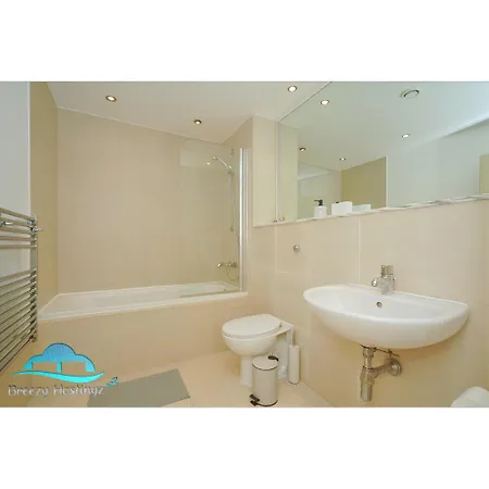 דירה Spacious Centre מנצ'סטר