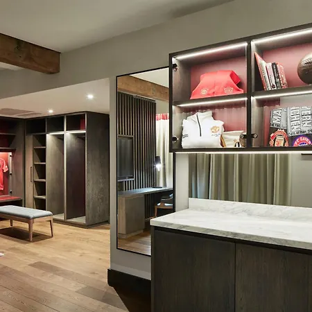 Hotel Marriott Victoria & 4*