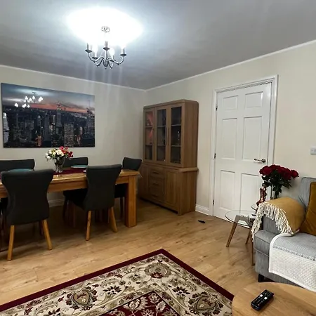 2 Bedroom Flat In Ardwick Apartamento Mánchester