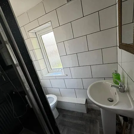 Single Bedroom D1 Greater Guest house Manchester