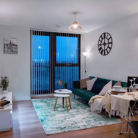 Apartment Modern & Cosy 1-bed City Centre *