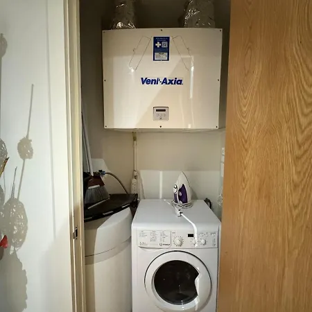 2br Waterfront Retreat Mcr Appartement