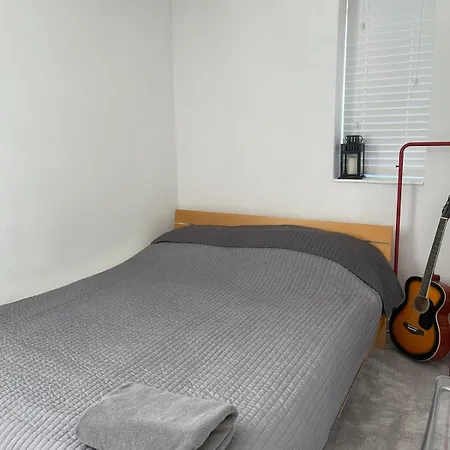 Centre Inc Parking *