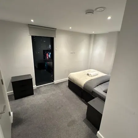 Regent Plaza * Manchester