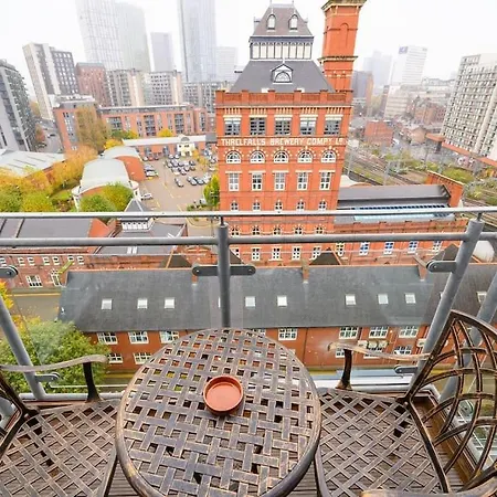 138Cs - Stylish 2-Bed Apartment In Manchester Апартаменты