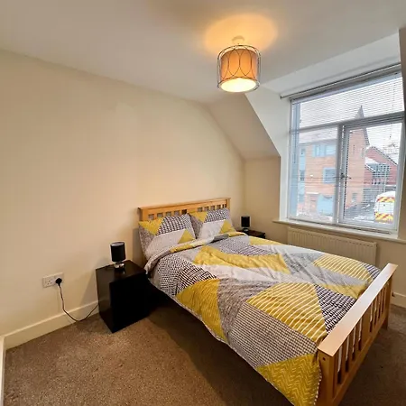 Stunning Modern 2 Bedroom - Perfect Getaway Lägenhet Manchester