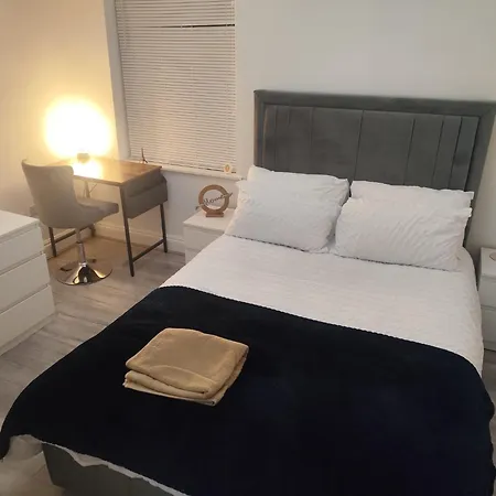 Goulden Retreat Homestay *
