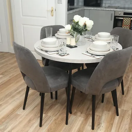 דירה Mdz Luxe Stays-sleeps 6