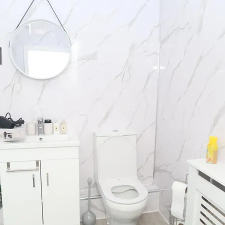 Mdz Luxe Stays-sleeps 6 מנצ'סטר