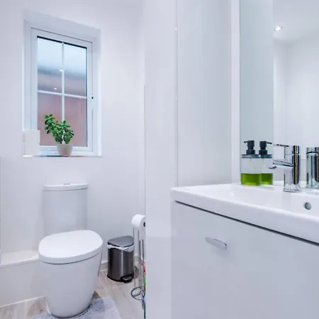 Cozy 1br In Vibrant Free Parking Semesterbostad