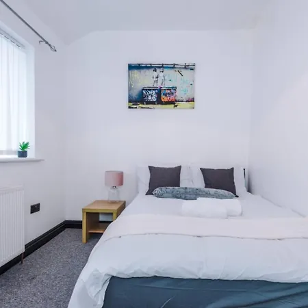 Hideaway Cozy 3br With Free Parking 度假居 曼彻斯特