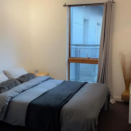 Apartment 2bed 2bath