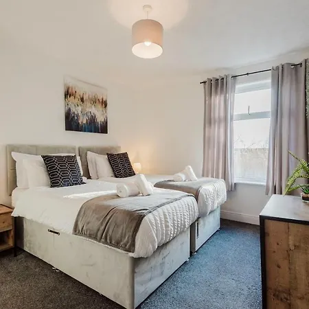 아파트 Free Parking, Late Check Out Coop Live Etihad Stadium 3-bed House