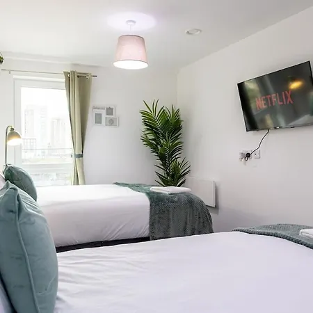 Апартаменты Manchestercentre , Salford, Lakeside *
