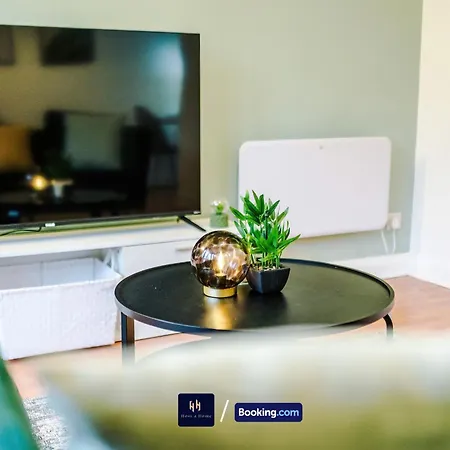 Large 1 Bedroom By Host A 公寓 曼彻斯特