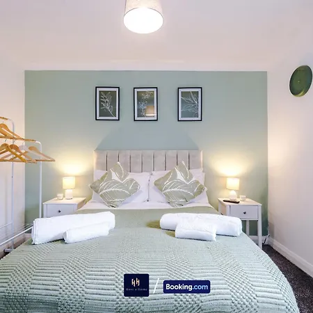 Large 1 Bedroom By Host A * Manchester